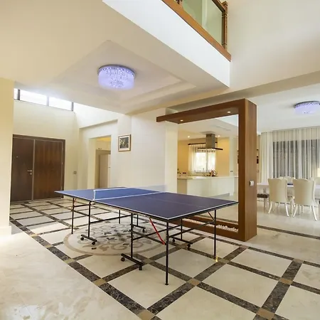 Carat Park B/2 Villa *